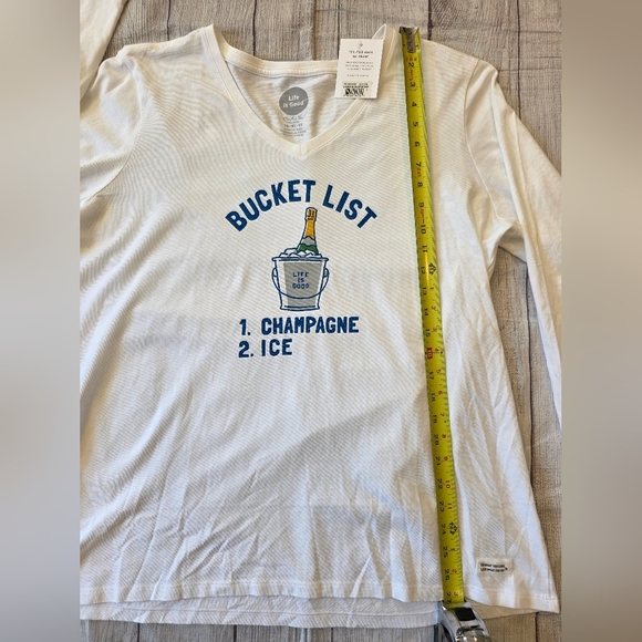 Life Is Good Size XL Long Sleeve V-neck Bucket List Champagne Crusher Tee New - Picture 9 of 9